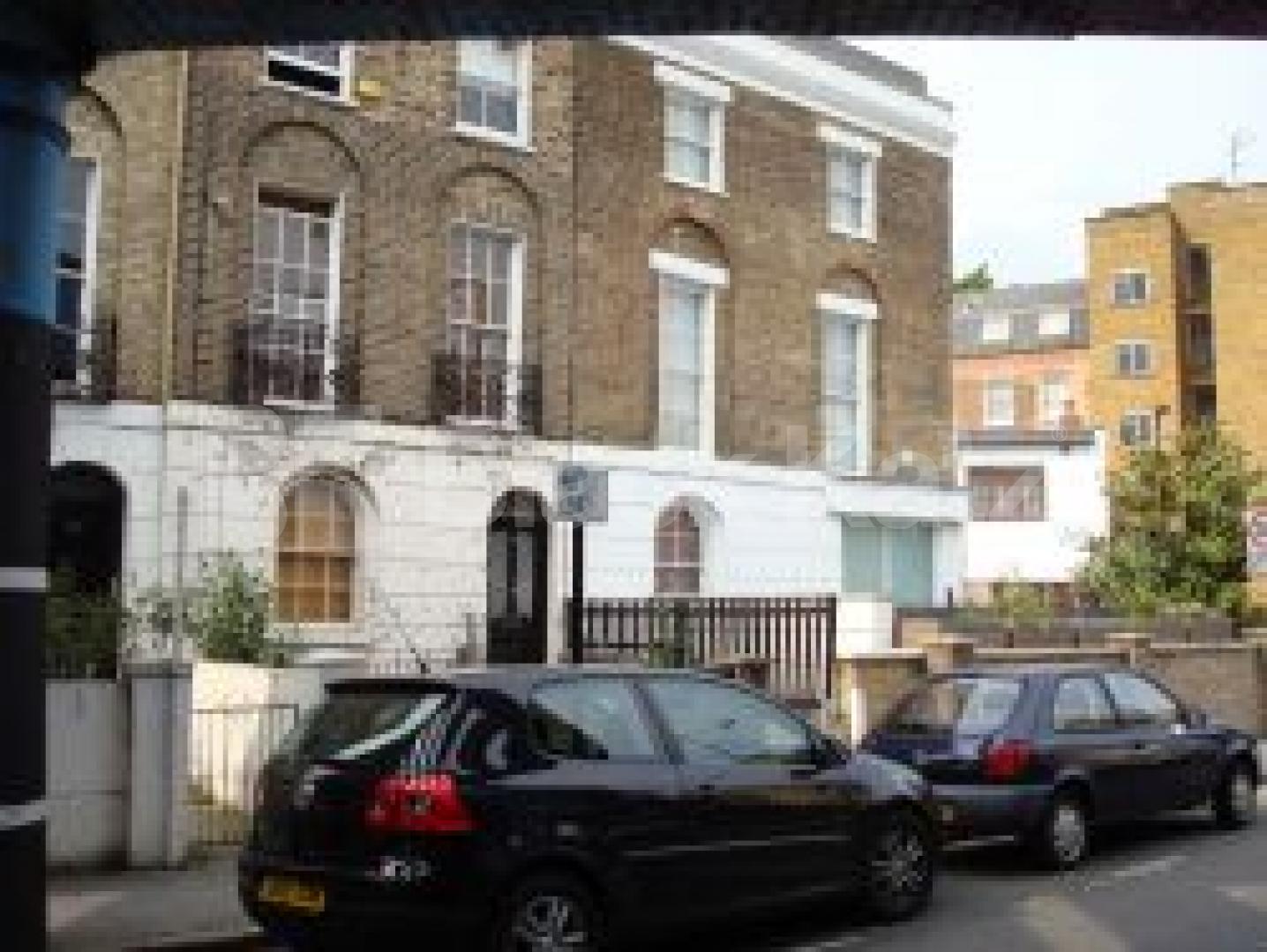 			UNDER OFFER, 1 Bedroom, 1 bath, 1 reception Flat			 Randolph Street, CAMDEN